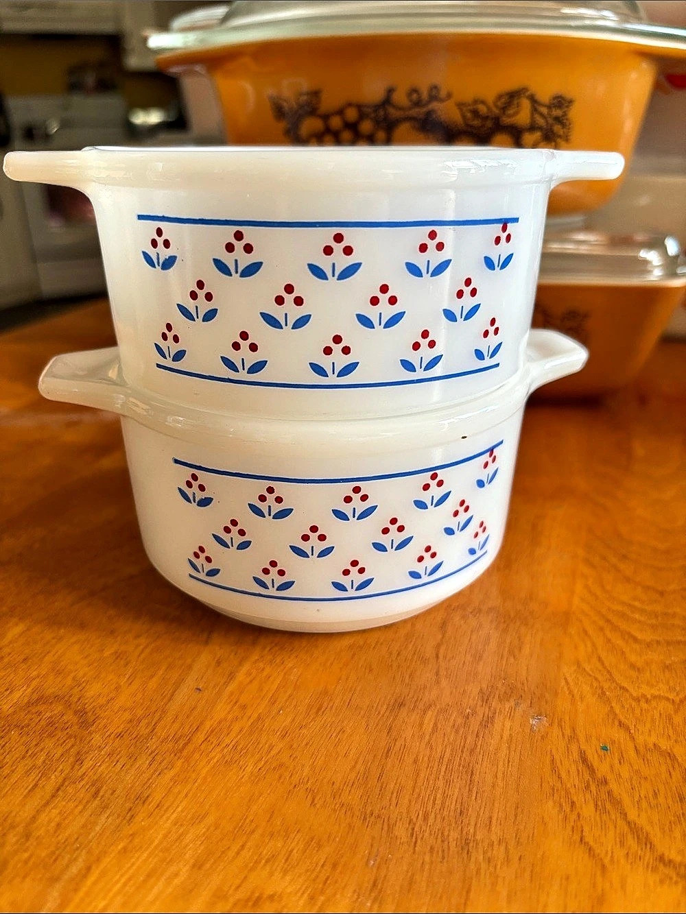 Vintage Dynaware Pyr-O-Rey Milk Glass Mini Casseroles - Set of 2